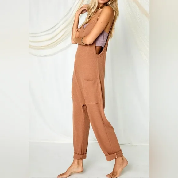 021-LAST ONE💜 NEW! BLUE BOHO CHIC FABULOUS Solid Harem Jumpsuit with Pockets - Picture 9 of 10